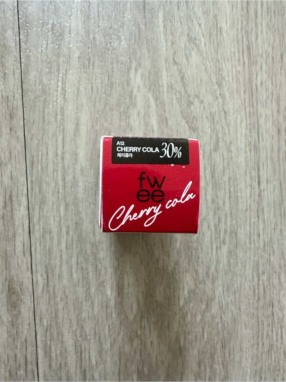 Fwee 3D Voluming Gloss 30% Cherry Cola 30%